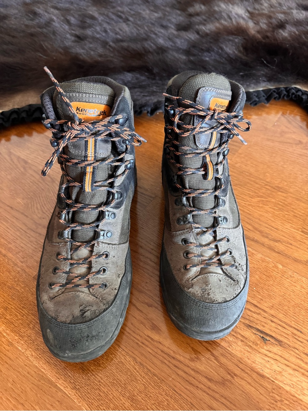 Kenetrek Men's Corrie II High-Top Hiking Boots - Durable Outdoor Footwear
